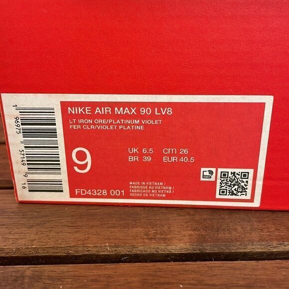 Nike Air Max 90 LV8 Light Iron Ore/Platinum Violet US Women 9/UK 6.5(FD4328-001) - Picture 13 of 13